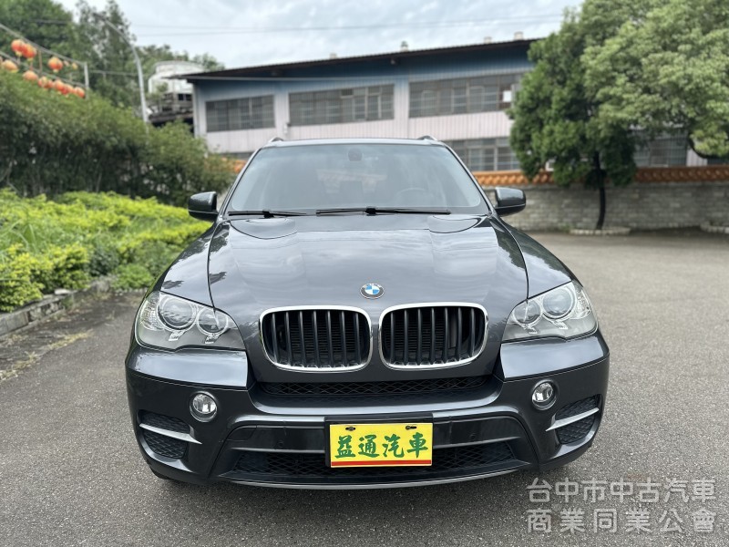 BMW X52012出廠13領牌一手車頂級配備 原廠完整一手車僅跑98905公里非常漂亮保養紀錄