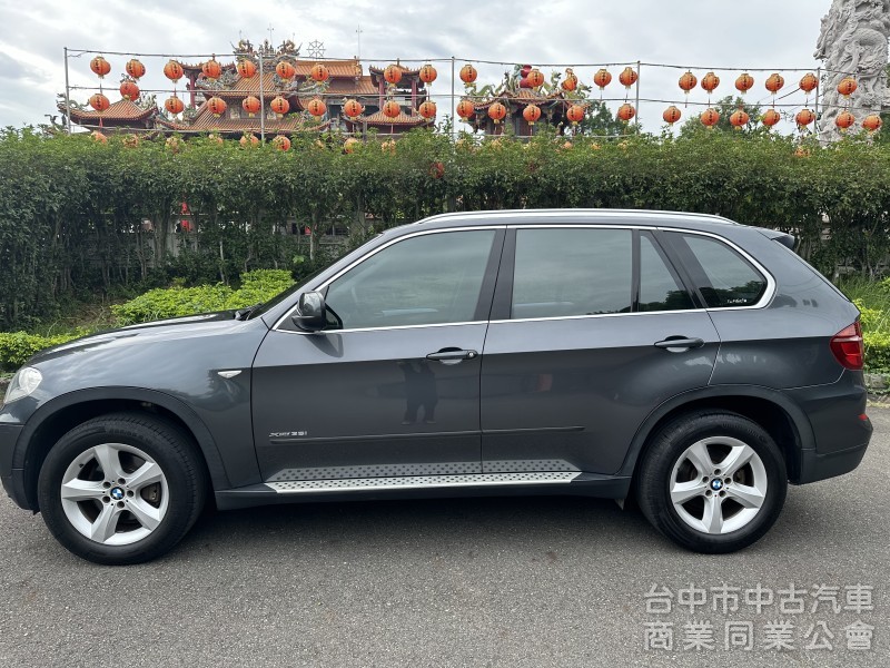 BMW X52012出廠13領牌一手車頂級配備 原廠完整一手車僅跑98905公里非常漂亮保養紀錄