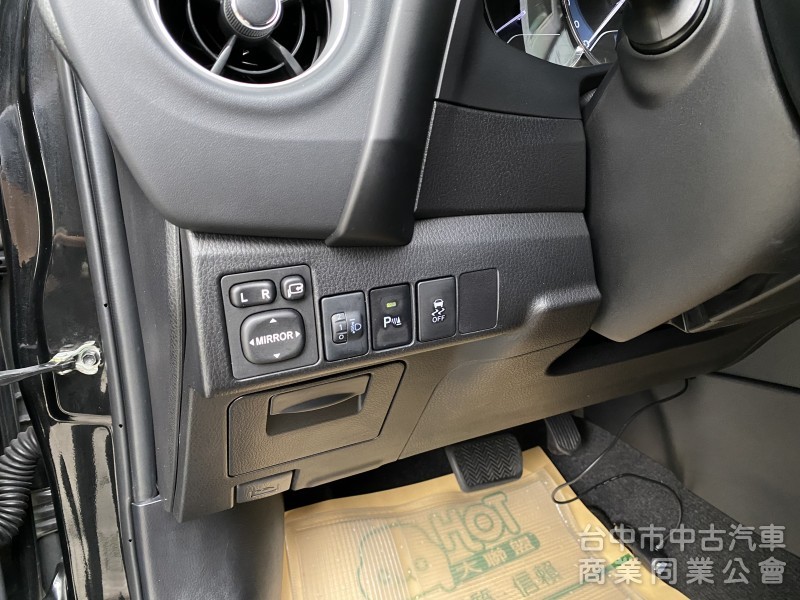 2019 Altis 1.8 經典版　　超值好貨／低里程／經典版／iKEY摸門／恆溫