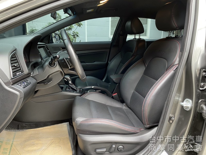 2018 國產 Elantra ADG-F Sport版　　infinity音響／MST進氣／Hardrace拉桿