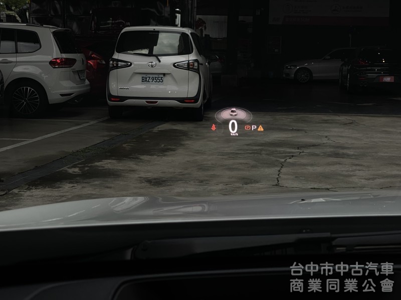 2021 Luxgen URX 7人健康樂活版　伸縮斜坡板／7人座／ACC／環景／腳踢尾門／抬顯／出遊福祉都能用！