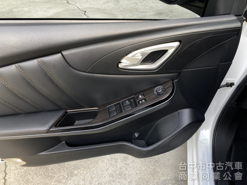 2016 S5 Turbo ECO Hyper 1.8T經典型　高CP值！代步車首選！渦輪增壓 / 大馬力 / 車況佳 