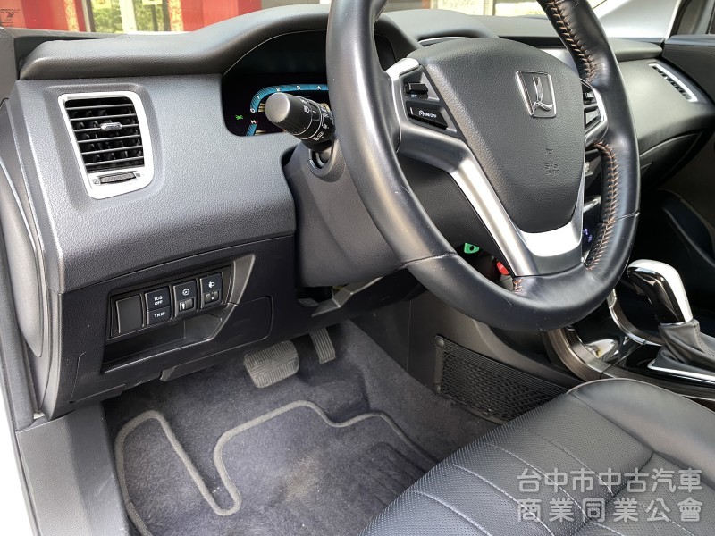2016 S5 Turbo ECO Hyper 1.8T經典型　高CP值！代步車首選！渦輪增壓 / 大馬力 / 車況佳 