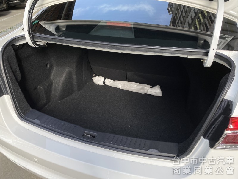 2016 S5 Turbo ECO Hyper 1.8T經典型　高CP值！代步車首選！渦輪增壓 / 大馬力 / 車況佳 