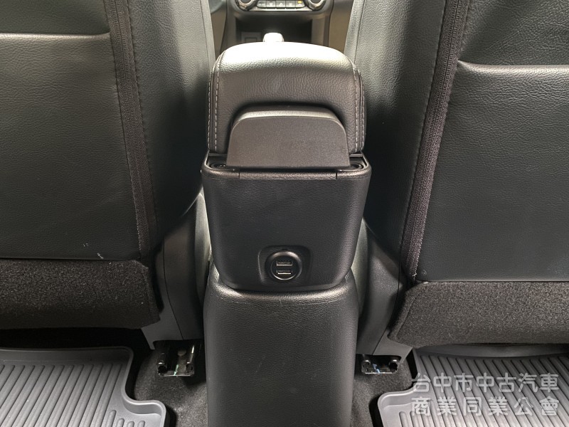 2021 Nissan Kicks 1.5智行旗艦版　車偏/盲點/環景 /LED頭燈　五門小車