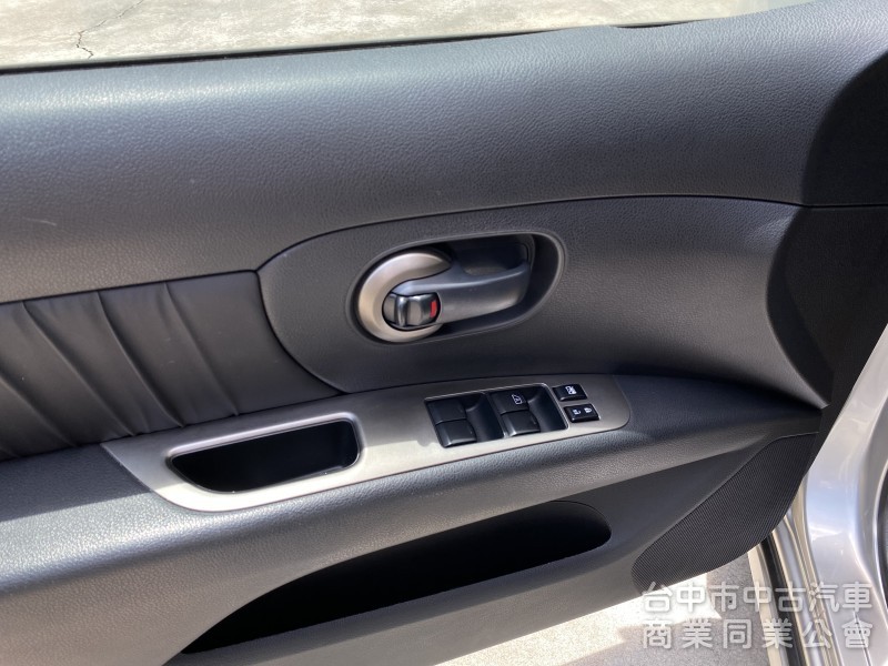 2017 Nissan Livina 1.6行家版　
