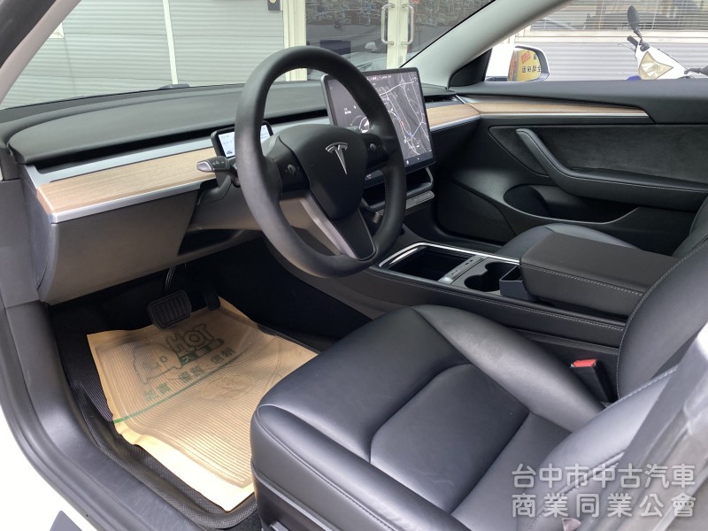 2021 Tesla Model 3 Standard Range Plus　原鈑件／第三方認證 / 里程保證