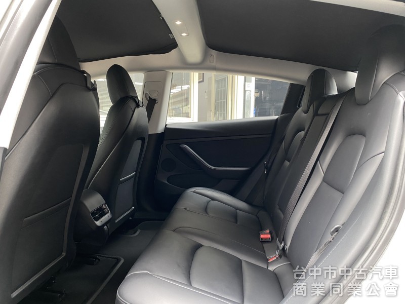 2021 Tesla Model 3 Standard Range Plus　原鈑件／第三方認證 / 里程保證