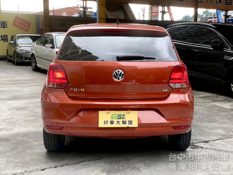 2015 Volkswagen Polo 1.6 HL　原鈑件/原廠保養/實用代步小車/棕色