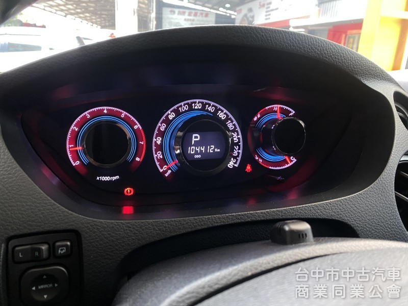 2017 Luxgen U7 Turbo ECO Hyper 旗艦型　第三方認證/大馬力/大空間/超實用/車況佳!!
