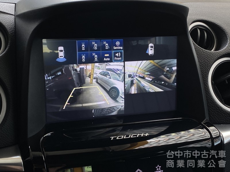 2017 Luxgen U7 Turbo ECO Hyper 旗艦型　第三方認證/大馬力/大空間/超實用/車況佳!!