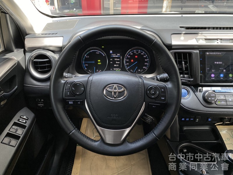2017 Toyota RAV4 2.5 Hybrid 尊爵　原廠保養／原鈑件／360環景／第三方認證