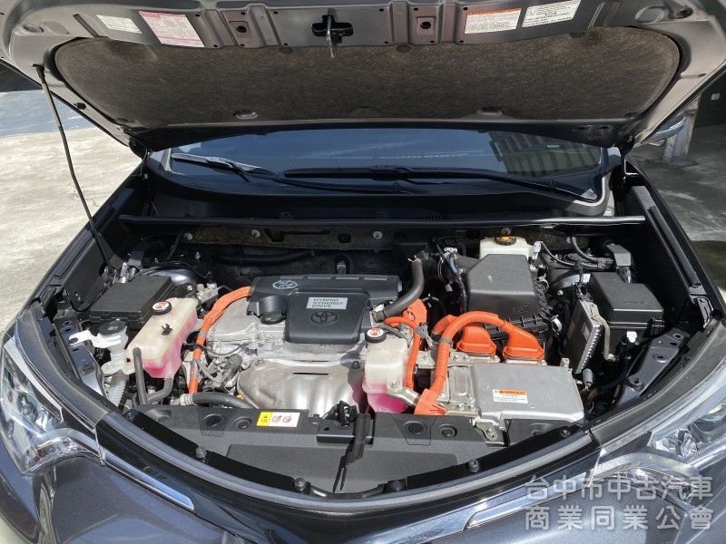 2017 Toyota RAV4 2.5 Hybrid 尊爵　原廠保養／原鈑件／360環景／第三方認證