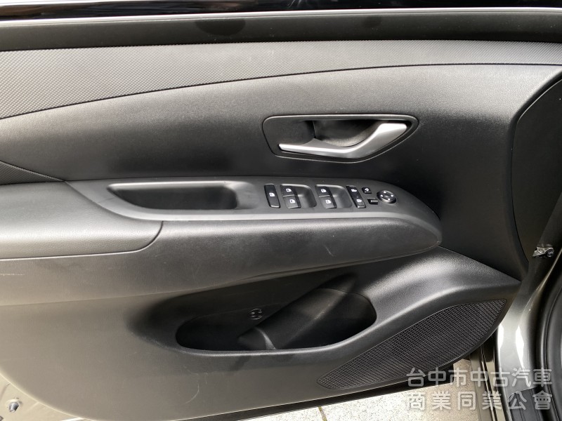 2023 Hyundai Tucson L GLT-B　原鈑件／原漆／新車保固／第三方認證／低里程