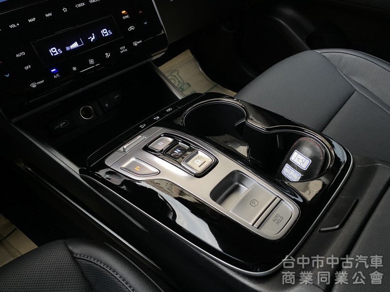 2023 Hyundai Tucson L GLT-B　原鈑件／原漆／新車保固／第三方認證／低里程