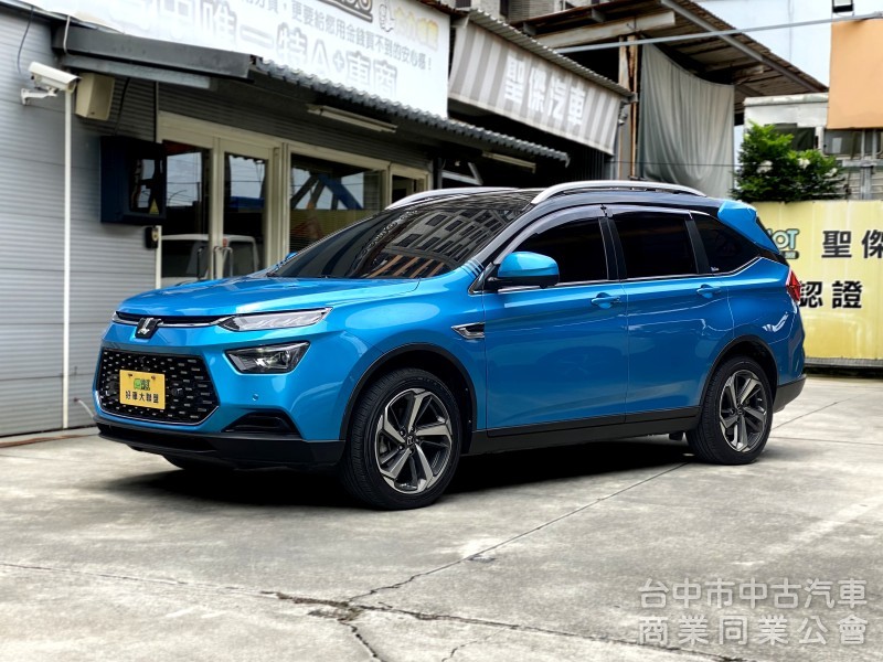 2022 Luxgen URX  7人全景樂活版　原廠斜坡板／原廠保養／一手車／福祉實用大空間