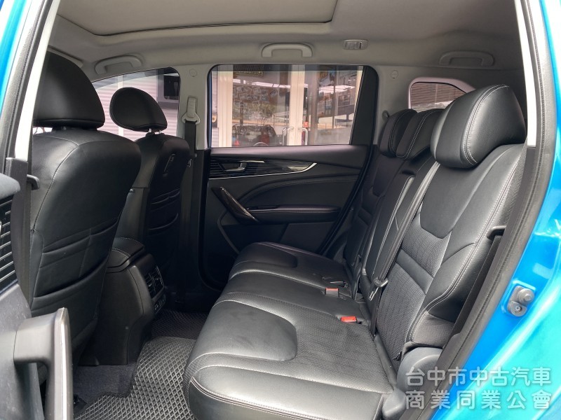 2022 Luxgen URX  7人全景樂活版　原廠斜坡板／原廠保養／一手車／福祉實用大空間