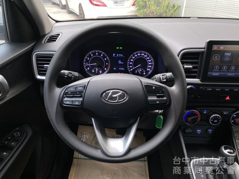 2022 Hyundai Venue GLA 1.6　一手車／原鈑件／第三方認證／里程保證／內裝質感美