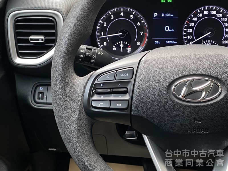 2022 Hyundai Venue GLA 1.6　一手車／原鈑件／第三方認證／里程保證／內裝質感美