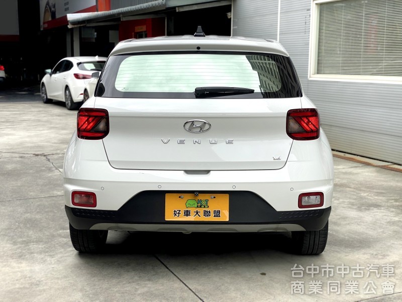 2022 Hyundai Venue GLA 1.6　一手車／原鈑件／第三方認證／里程保證／內裝質感美