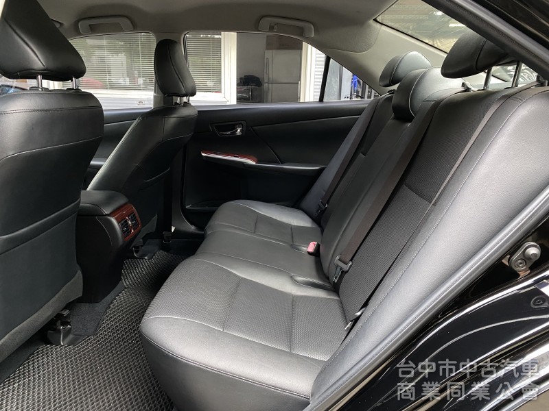 2014 Toyota Camry 2.0 E 　大空間／內裝美／抬顯／原鈑件／第三方認證／現車在店