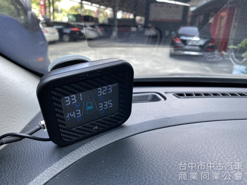 2014款 Luxgen U7 Turbo 旗艦型　原廠保養／大空間／超實用／360環景／駕駛電動座椅／天窗／電尾門