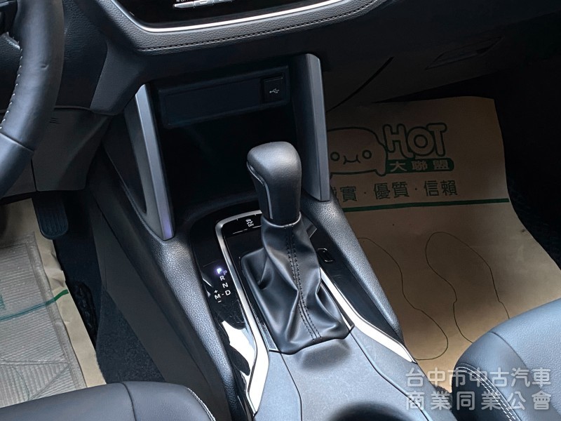2023 Toyota Corolla Cross 1.8 GR Sport　僅跑8400km／原鈑件原漆／原廠保固中