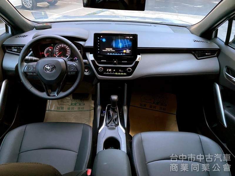 2023 Toyota Corolla Cross 1.8 GR Sport　僅跑8400km／原鈑件原漆／原廠保固中