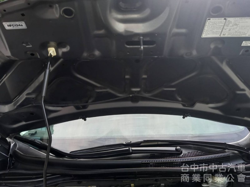 拼俗價 2015年式 CRV  2.0cc 一手優質美車 原版件 無事故 最佳 SUV首選車.....         