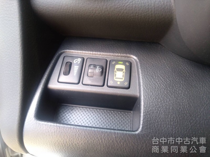 拼俗價 一手美車 13年式   RAV4  超值價  搶購中......                        