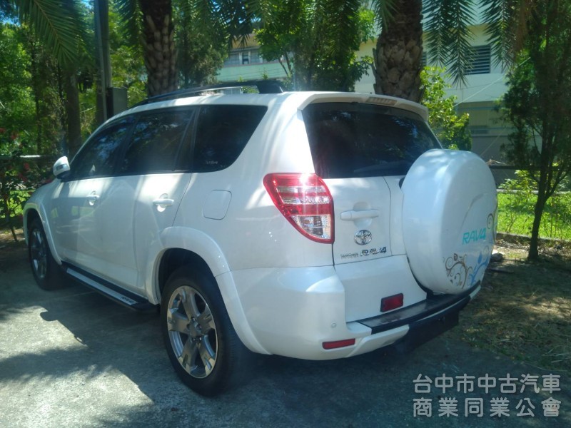 拼俗價 一手美車 13年式   RAV4  超值價  搶購中......                        