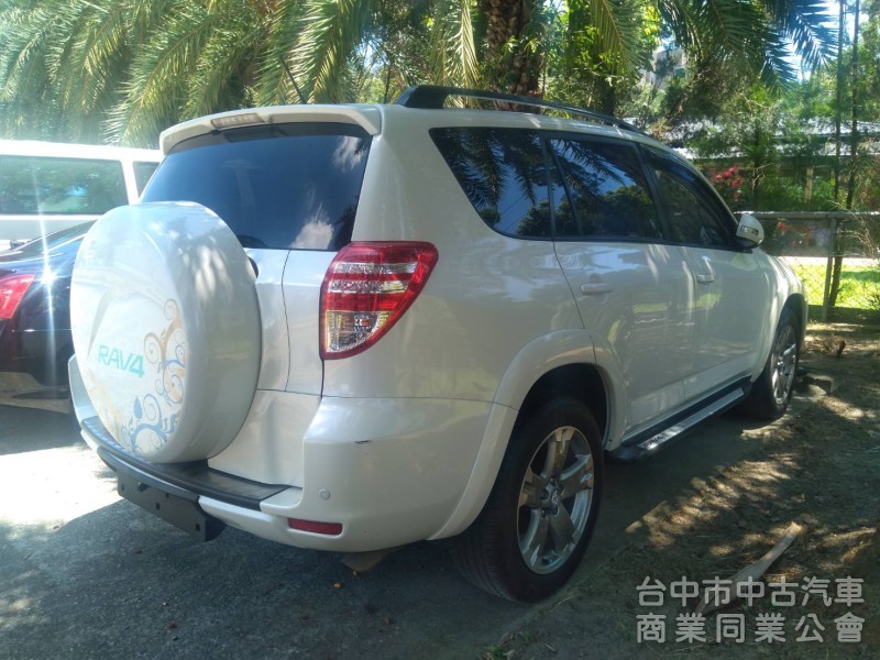 拼俗價 一手美車 13年式   RAV4  超值價  搶購中......                        