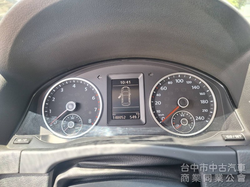 拼俗價 一手美車 17年式  VW  TIGUAN 超值價搶購中....                   