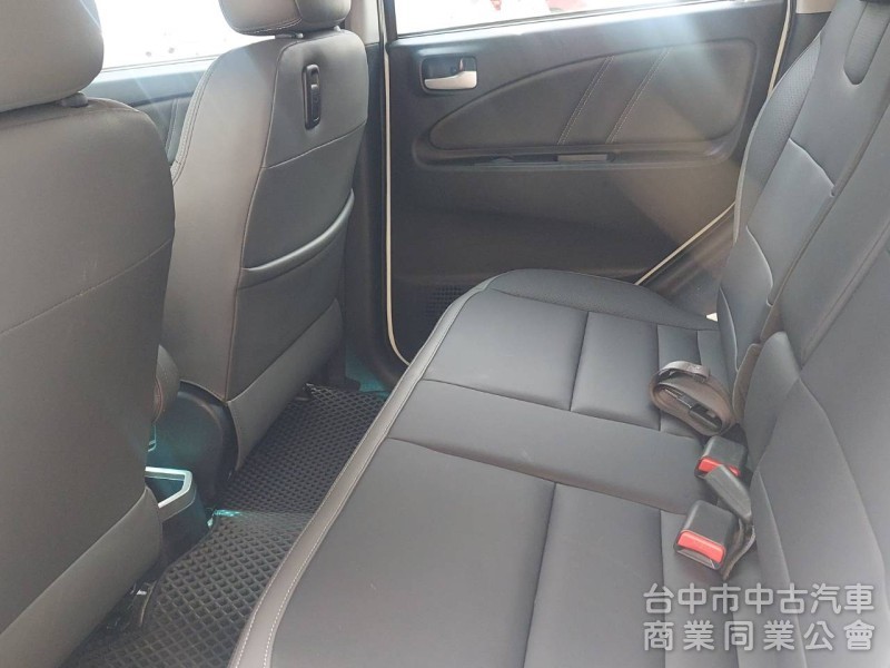 拼俗價  COLT 一手  17年式  女用美車 I-KEY 影音 音控鍵  搶購中....              