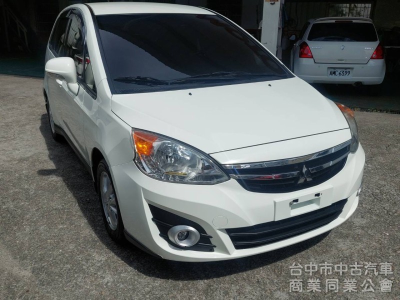 拼俗價  COLT 一手  17年式  女用美車 I-KEY 影音 音控鍵  搶購中....              