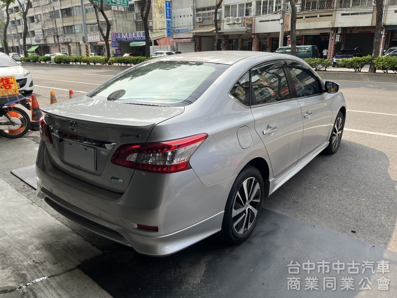 2015 Nissan Sentra aero 