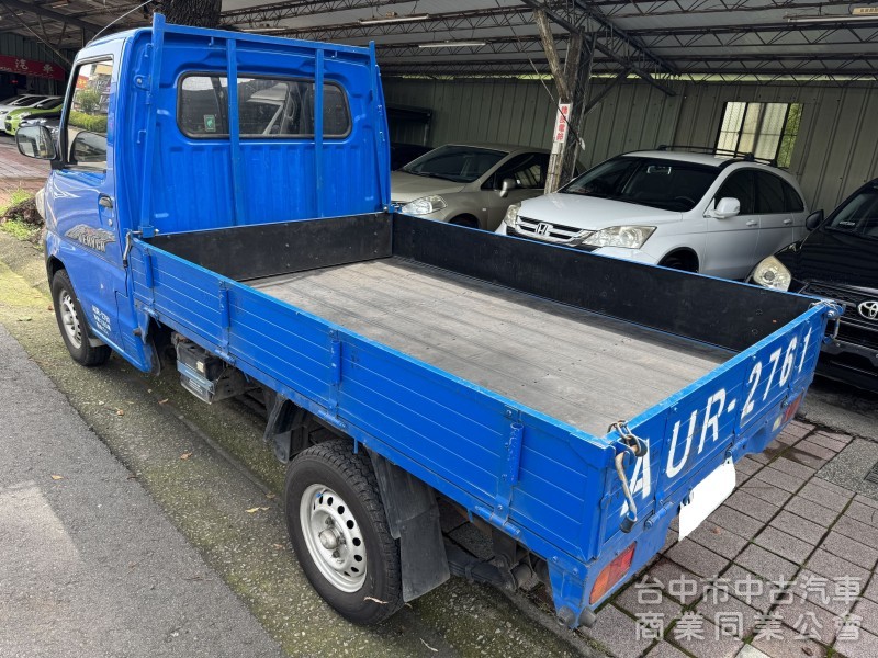 可全額貸 里程少 車美車況佳 全車無待修 買回即可上路~