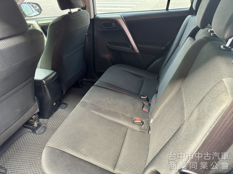 原漆原版件 車美車況佳 買回即可上路~