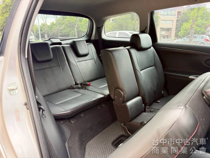 Toyota Wish 2016款 經典型 銀色 2016 TOYOTA WISH 2.0 小改款末代｜七人座大空間