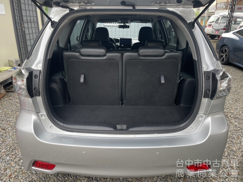 Toyota Wish 2016款 經典型 銀色 2016 TOYOTA WISH 2.0 小改款末代｜七人座大空間