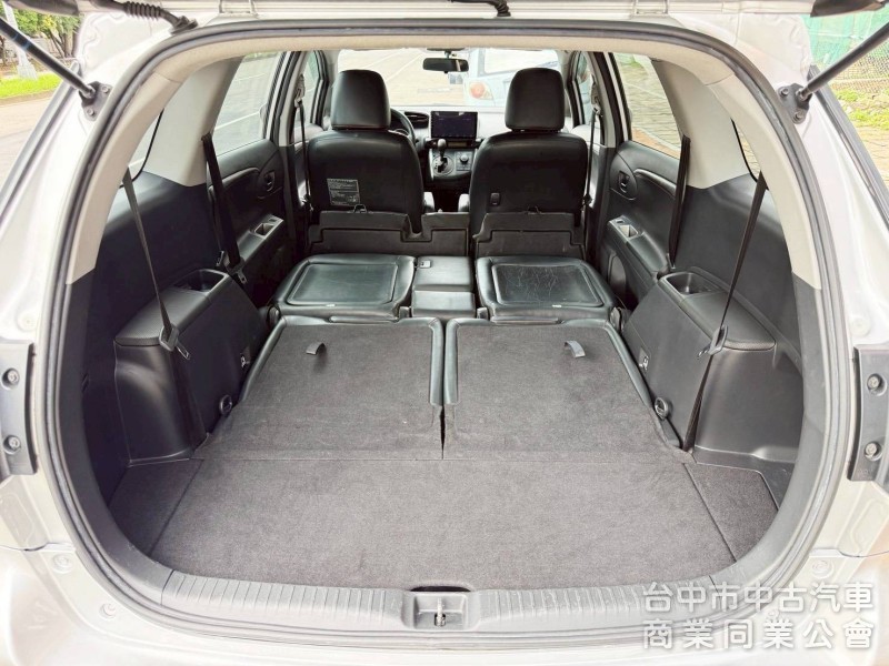 Toyota Wish 2016款 經典型 銀色 2016 TOYOTA WISH 2.0 小改款末代｜七人座大空間
