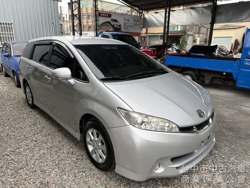 七人座大空間 二三排可平整化  原廠保養有記錄 原鈑件里程保證