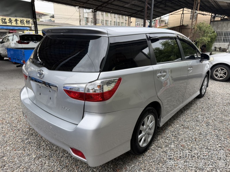 七人座大空間 二三排可平整化  原廠保養有記錄 原鈑件里程保證