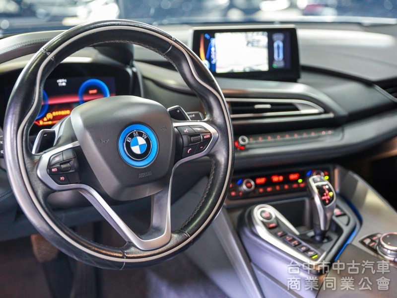 BMW i8 Coupe 2015款 手自排 1.5L