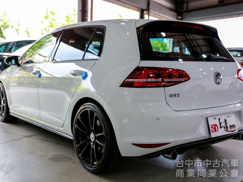 Volkswagen Golf GTI 2015款 自手排 2.0L