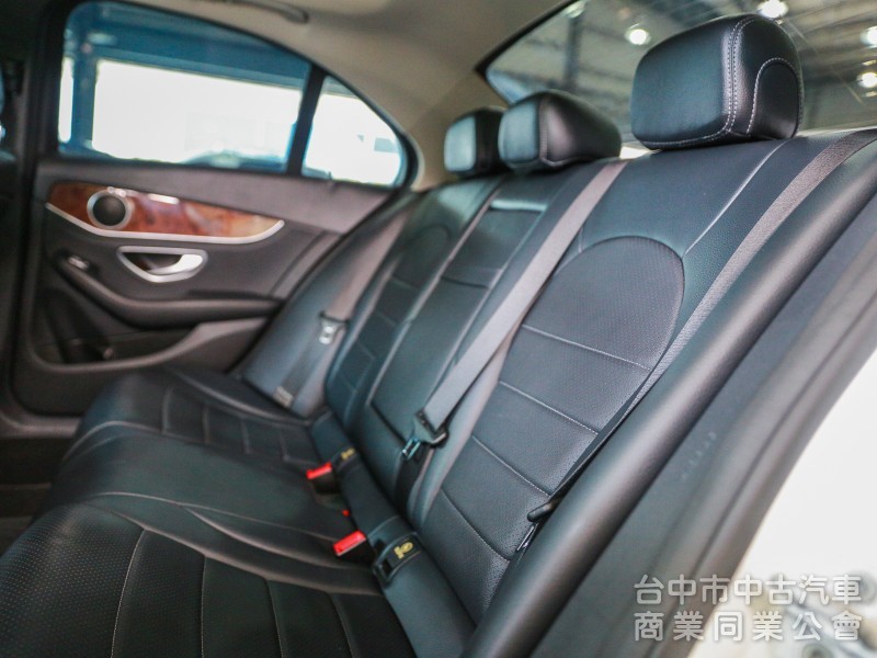 Mercedes-Benz C-Class Sedan C300 2015款 手自排 2.0L