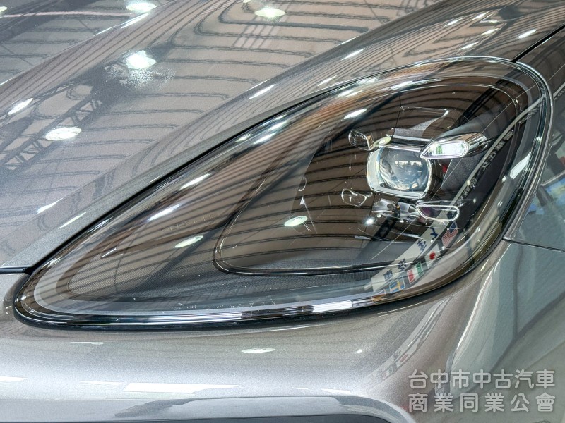 Porsche Cayenne 2018款 3.0T 灰色