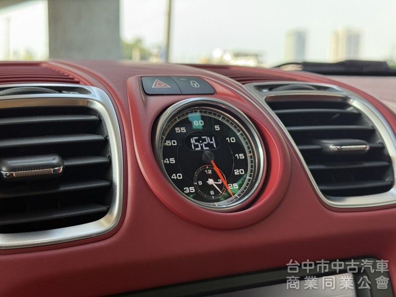 2015 Porsche Cayman GTS