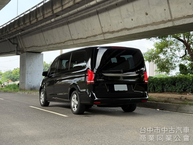 2019 M-Benz V-Class V250d