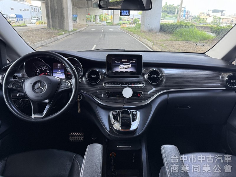 2019 M-Benz V-Class V250d